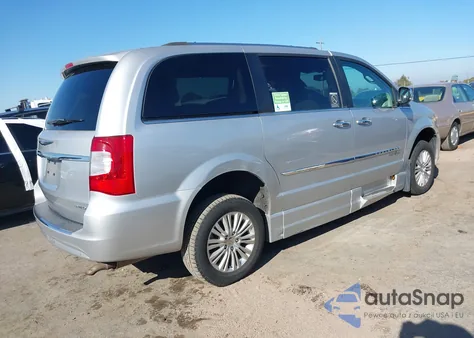 2012 Chrysler Town & Country Limited from USA, damaged, VIN 2C4RC1GG5CR327365